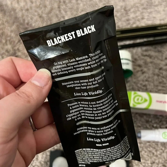 8-Piece Sephora Makeup & Beauty Sample Bundle #2 - Picture 2 of 9